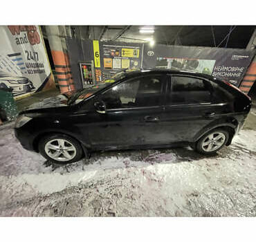 Чорний Форд Фокус, об'ємом двигуна 1.6 л та пробігом 265 тис. км за 5000 $, фото 1 на Automoto.ua