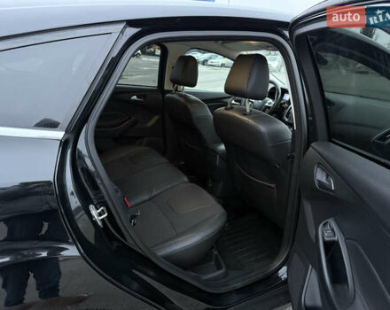 Черный Форд Фокус, объемом двигателя 1.6 л и пробегом 209 тыс. км за 8300 $, фото 35 на Automoto.ua