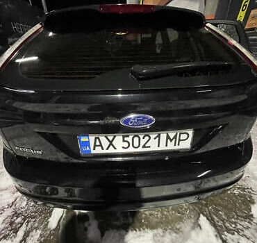 Чорний Форд Фокус, об'ємом двигуна 1.6 л та пробігом 265 тис. км за 5000 $, фото 3 на Automoto.ua