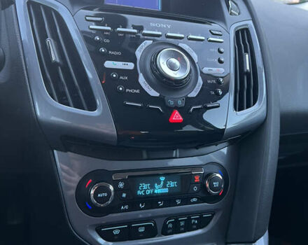 Черный Форд Фокус, объемом двигателя 1.6 л и пробегом 219 тыс. км за 7800 $, фото 17 на Automoto.ua