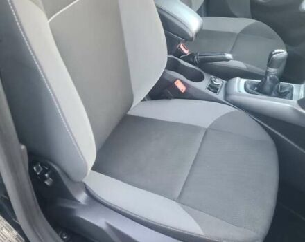 Черный Форд Фокус, объемом двигателя 1.6 л и пробегом 251 тыс. км за 6750 $, фото 48 на Automoto.ua