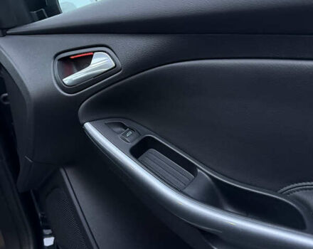 Черный Форд Фокус, объемом двигателя 1.6 л и пробегом 209 тыс. км за 8300 $, фото 38 на Automoto.ua