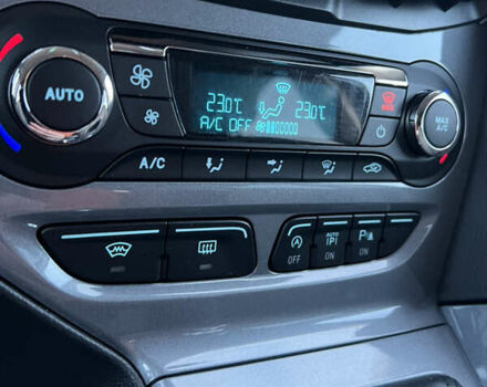 Черный Форд Фокус, объемом двигателя 1.6 л и пробегом 219 тыс. км за 7800 $, фото 26 на Automoto.ua