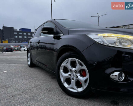 Черный Форд Фокус, объемом двигателя 1.6 л и пробегом 209 тыс. км за 8300 $, фото 24 на Automoto.ua