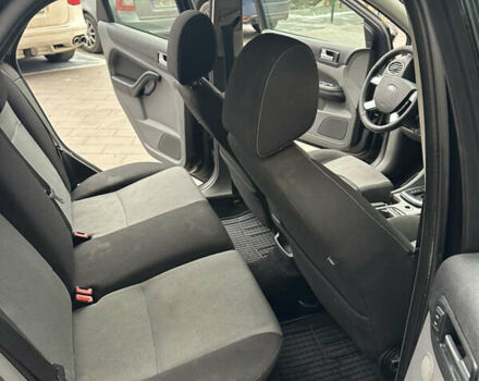 Черный Форд Фокус, объемом двигателя 2 л и пробегом 411 тыс. км за 4799 $, фото 20 на Automoto.ua