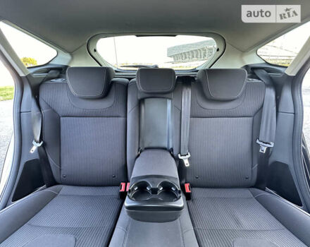 Чорний Форд Фокус, об'ємом двигуна 2 л та пробігом 214 тис. км за 7600 $, фото 9 на Automoto.ua