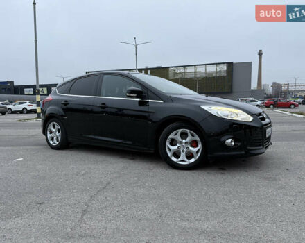 Черный Форд Фокус, объемом двигателя 1.6 л и пробегом 209 тыс. км за 8300 $, фото 8 на Automoto.ua