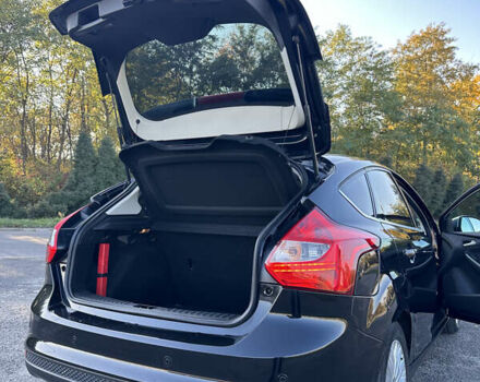 Чорний Форд Фокус, об'ємом двигуна 2 л та пробігом 214 тис. км за 7600 $, фото 18 на Automoto.ua