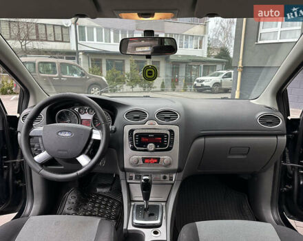 Черный Форд Фокус, объемом двигателя 2 л и пробегом 411 тыс. км за 4799 $, фото 3 на Automoto.ua