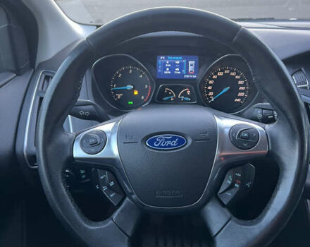 Черный Форд Фокус, объемом двигателя 1.6 л и пробегом 219 тыс. км за 7800 $, фото 18 на Automoto.ua