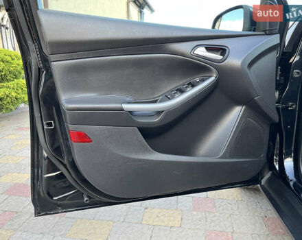 Черный Форд Фокус, объемом двигателя 1.6 л и пробегом 250 тыс. км за 8299 $, фото 66 на Automoto.ua