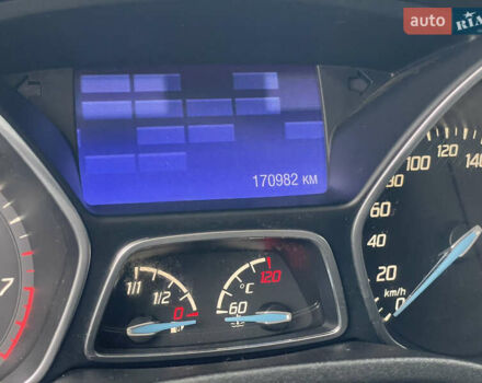 Чорний Форд Фокус, об'ємом двигуна 1 л та пробігом 170 тис. км за 6500 $, фото 35 на Automoto.ua