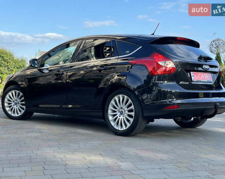Черный Форд Фокус, объемом двигателя 1.6 л и пробегом 250 тыс. км за 8299 $, фото 41 на Automoto.ua