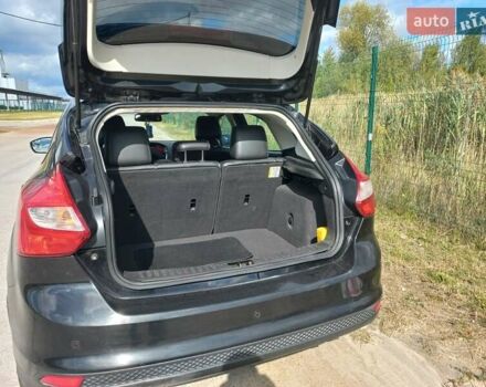 Черный Форд Фокус, объемом двигателя 2 л и пробегом 201 тыс. км за 7800 $, фото 6 на Automoto.ua