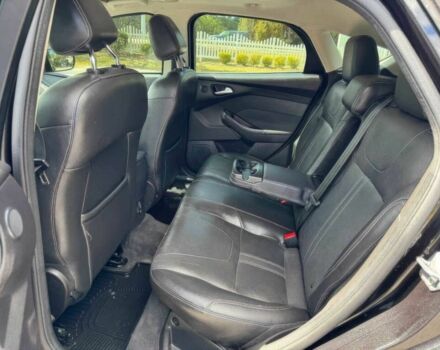 Чорний Форд Фокус, об'ємом двигуна 2 л та пробігом 92 тис. км за 8000 $, фото 9 на Automoto.ua