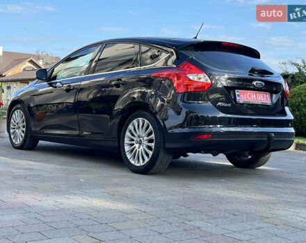 Черный Форд Фокус, объемом двигателя 1.6 л и пробегом 250 тыс. км за 8299 $, фото 54 на Automoto.ua