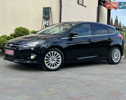 Черный Форд Фокус, объемом двигателя 1.6 л и пробегом 250 тыс. км за 8299 $, фото 1 на Automoto.ua