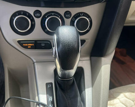 Чорний Форд Фокус, об'ємом двигуна 2 л та пробігом 270 тис. км за 8000 $, фото 12 на Automoto.ua