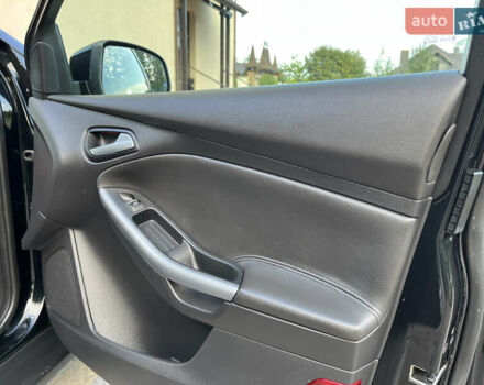 Черный Форд Фокус, объемом двигателя 1.6 л и пробегом 250 тыс. км за 8299 $, фото 95 на Automoto.ua