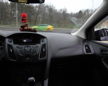 Черный Форд Фокус, объемом двигателя 1.6 л и пробегом 138 тыс. км за 6500 $, фото 12 на Automoto.ua