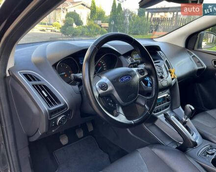 Черный Форд Фокус, объемом двигателя 1.6 л и пробегом 250 тыс. км за 8299 $, фото 59 на Automoto.ua