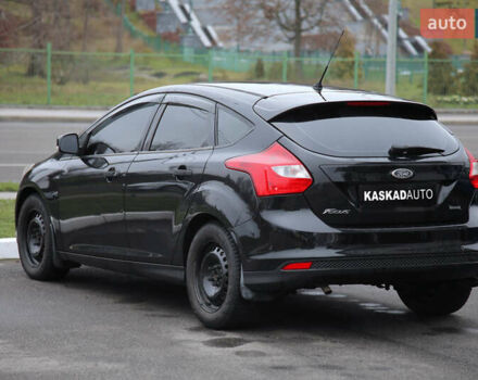 Черный Форд Фокус, объемом двигателя 1.6 л и пробегом 138 тыс. км за 6500 $, фото 3 на Automoto.ua