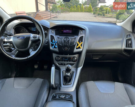 Черный Форд Фокус, объемом двигателя 1.6 л и пробегом 250 тыс. км за 8299 $, фото 106 на Automoto.ua