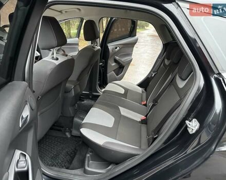 Черный Форд Фокус, объемом двигателя 1.6 л и пробегом 162 тыс. км за 7300 $, фото 19 на Automoto.ua