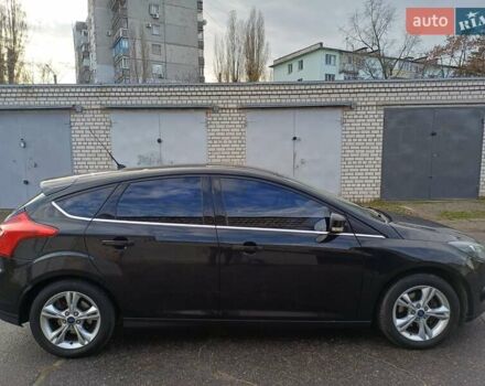Черный Форд Фокус, объемом двигателя 1.6 л и пробегом 156 тыс. км за 7700 $, фото 2 на Automoto.ua