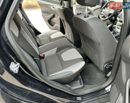 Черный Форд Фокус, объемом двигателя 1.6 л и пробегом 71 тыс. км за 7999 $, фото 15 на Automoto.ua