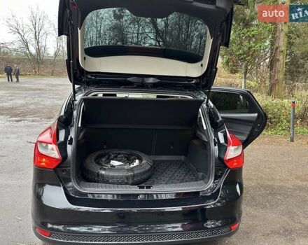 Черный Форд Фокус, объемом двигателя 1.6 л и пробегом 162 тыс. км за 7300 $, фото 11 на Automoto.ua