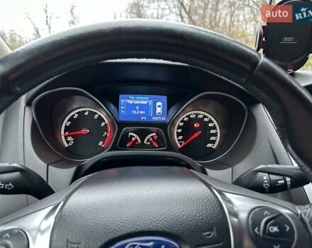 Черный Форд Фокус, объемом двигателя 1.6 л и пробегом 162 тыс. км за 7300 $, фото 14 на Automoto.ua
