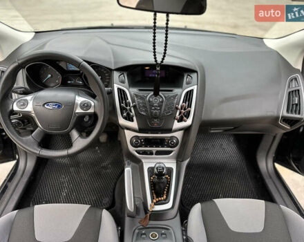 Черный Форд Фокус, объемом двигателя 1.6 л и пробегом 71 тыс. км за 7999 $, фото 14 на Automoto.ua