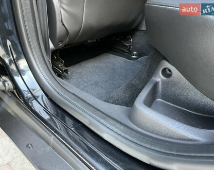 Черный Форд Фокус, объемом двигателя 1.6 л и пробегом 250 тыс. км за 8299 $, фото 74 на Automoto.ua