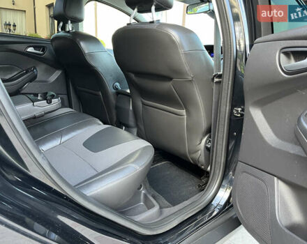 Черный Форд Фокус, объемом двигателя 1.6 л и пробегом 250 тыс. км за 8299 $, фото 83 на Automoto.ua