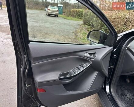 Черный Форд Фокус, объемом двигателя 1.6 л и пробегом 162 тыс. км за 7300 $, фото 31 на Automoto.ua