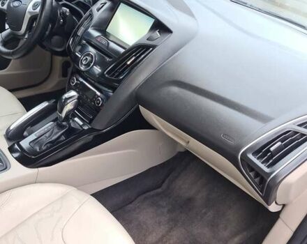 Форд Фокус 2012 в Сумах на Automoto.ua Черный Форд Фокус, объемом двигателя 0 л и пробегом 81 тыс. км за 6999 $, фото 7 на Automoto.ua