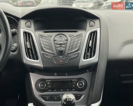 Чорний Форд Фокус, об'ємом двигуна 1 л та пробігом 170 тис. км за 6500 $, фото 26 на Automoto.ua