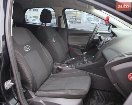 Черный Форд Фокус, объемом двигателя 1.6 л и пробегом 138 тыс. км за 6500 $, фото 9 на Automoto.ua