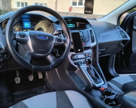 Форд Фокус 2013 в Ивано-Франковске на Automoto.ua Черный Форд Фокус, объемом двигателя 1 л и пробегом 180 тыс. км за 6700 $, фото 6 на Automoto.ua