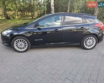 Черный Форд Фокус, объемом двигателя 0 л и пробегом 107 тыс. км за 6500 $, фото 10 на Automoto.ua