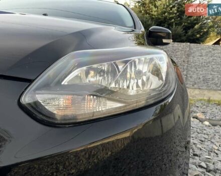 Черный Форд Фокус, объемом двигателя 1.6 л и пробегом 231 тыс. км за 9150 $, фото 8 на Automoto.ua