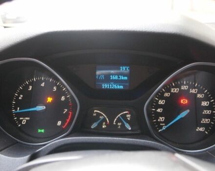 Черный Форд Фокус, объемом двигателя 1.6 л и пробегом 192 тыс. км за 7000 $, фото 3 на Automoto.ua