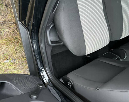 Чорний Форд Фокус, об'ємом двигуна 1.6 л та пробігом 16 тис. км за 12500 $, фото 26 на Automoto.ua