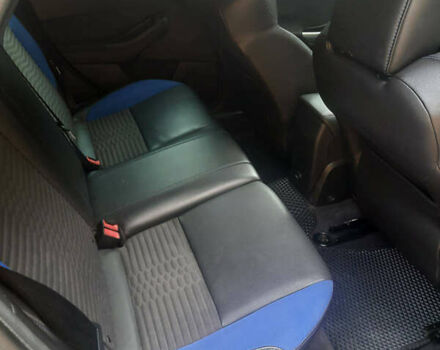 Черный Форд Фокус, объемом двигателя 2 л и пробегом 225 тыс. км за 7800 $, фото 5 на Automoto.ua