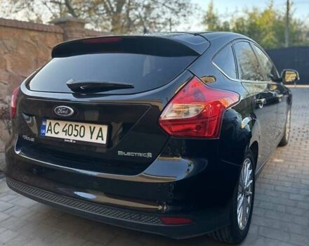 Чорний Форд Фокус, об'ємом двигуна 0 л та пробігом 104 тис. км за 7200 $, фото 2 на Automoto.ua