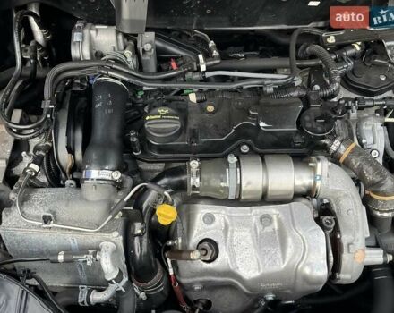 Черный Форд Фокус, объемом двигателя 1.6 л и пробегом 231 тыс. км за 9150 $, фото 97 на Automoto.ua