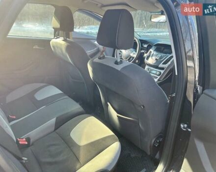 Форд Фокус 2013 в Харькове на Automoto.ua Черный Форд Фокус, объемом двигателя 1 л и пробегом 172 тыс. км за 6000 $, фото 7 на Automoto.ua