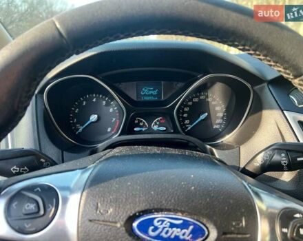 Форд Фокус 2013 в Харькове на Automoto.ua Черный Форд Фокус, объемом двигателя 1 л и пробегом 172 тыс. км за 6000 $, фото 6 на Automoto.ua