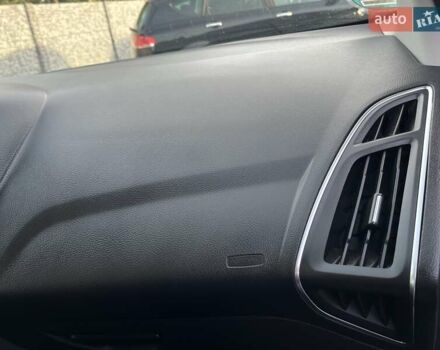 Черный Форд Фокус, объемом двигателя 1.6 л и пробегом 231 тыс. км за 9150 $, фото 53 на Automoto.ua